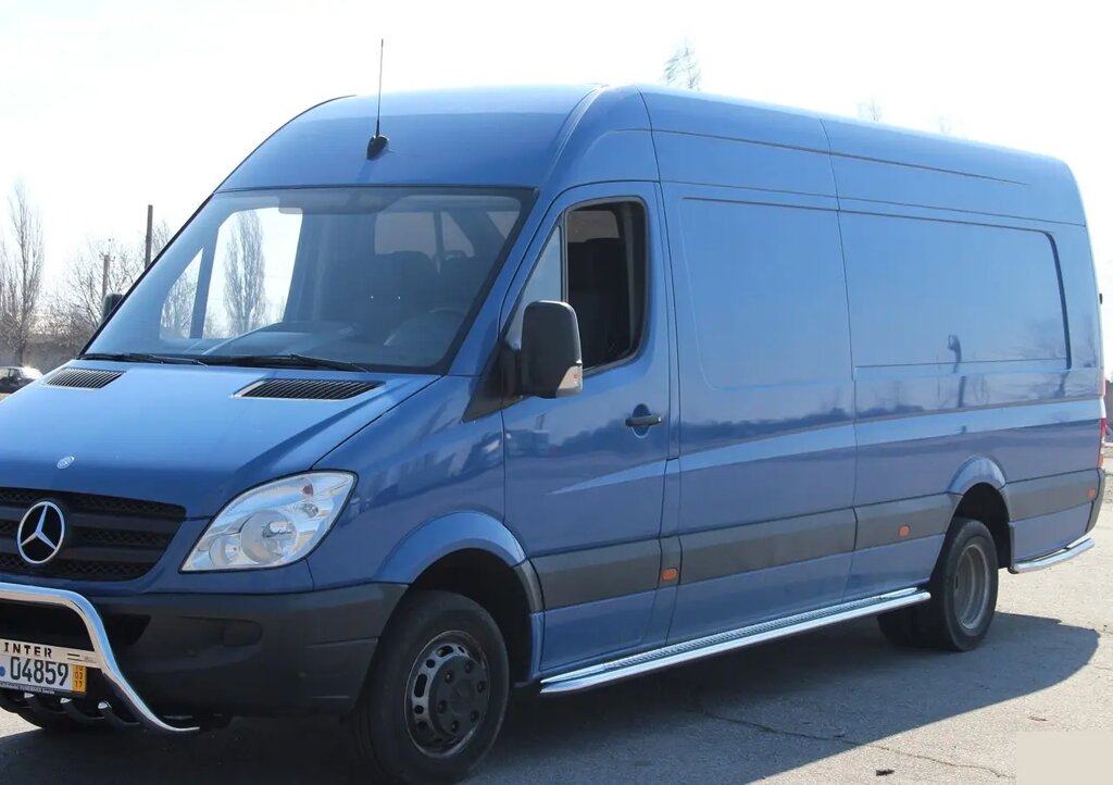 Бокові пороги Premium (2 шт., нерж.) d60, коротка база для Mercedes Sprinter 2006-2018 років. від компанії AUTOAS - фото 1