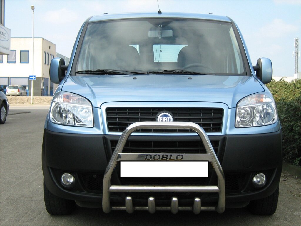 Кенгурятник для Fiat Doblo 2004-2009 Захист заднього бампера дуги пороги від компанії AUTOAS - фото 1