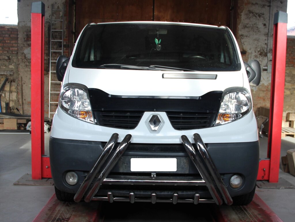 Кенгурятник для Renault Trafic 2001-2014, 2014+ захист заднього бампера дуги пороги від компанії AUTOAS - фото 1