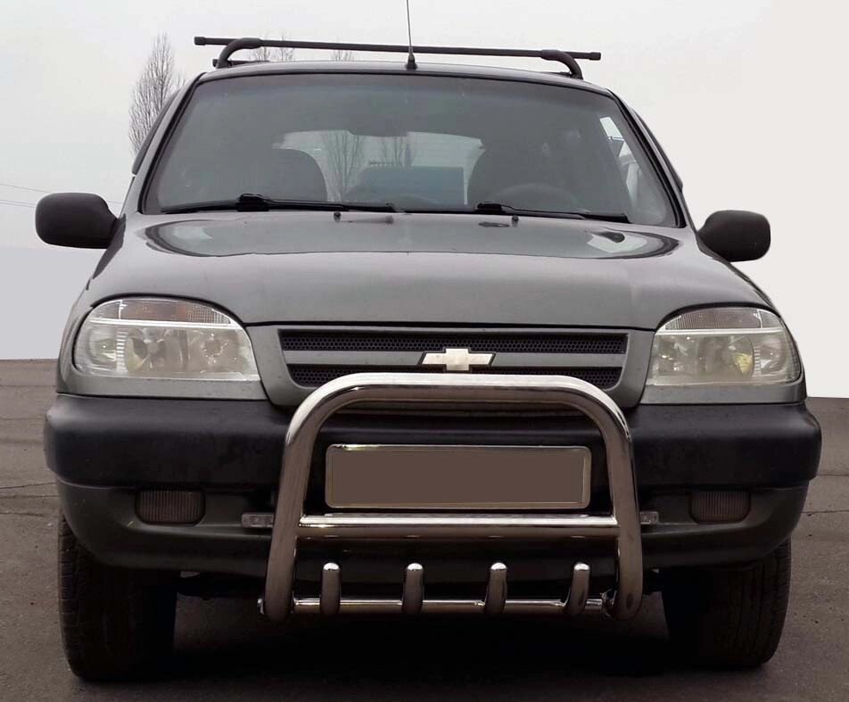 Кенгурятник з перемичкою і грилем QT006 (нерж) для Chevrolet Niva від компанії AUTOAS - фото 1