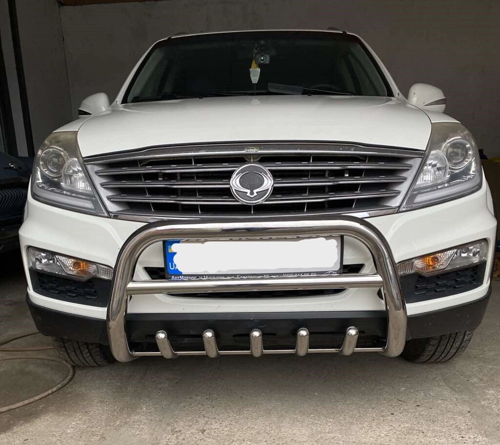 Кенгурятник з трубою і грилем Ssang Yong Rexton (12+) від компанії AUTOAS - фото 1