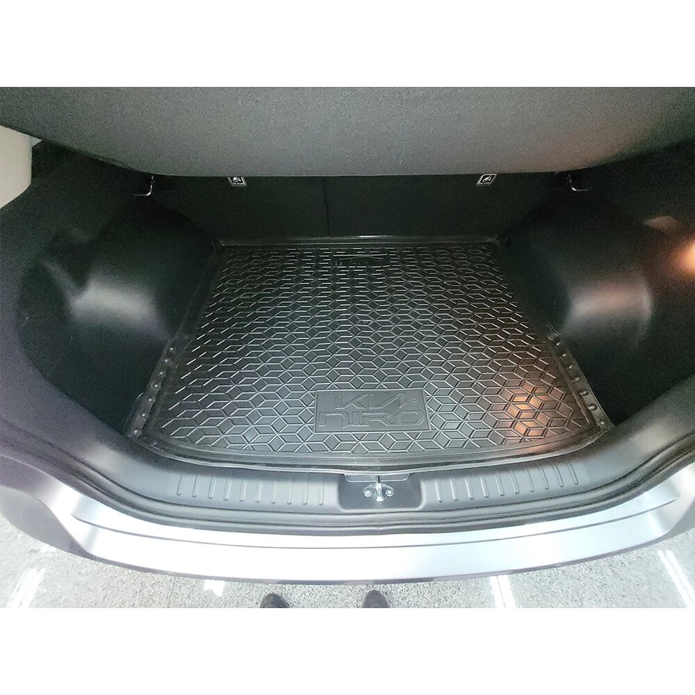 Килимок у багажник м'який поліуретановий Kia Niro EV (електро) 2023/Кіа Ніро (верхня полиця) від компанії AUTOAS - фото 1