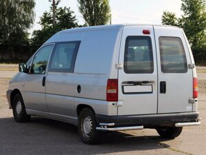 Задні подвійні куточки AK003-подвійний (нерж) для Fiat Scudo 1996-2007 років.