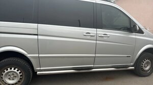 Пороги бічні труба Mercedes-Benz Viano (03-10) с накладками