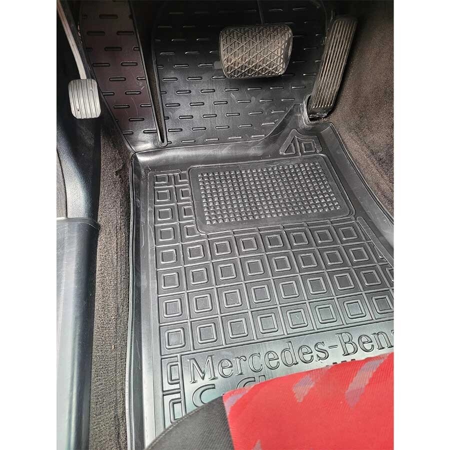 Поліуретанові (автогум) килимки в салон Mercedes C-class (W 202/ Мерседес В202 від компанії AUTOAS - фото 1