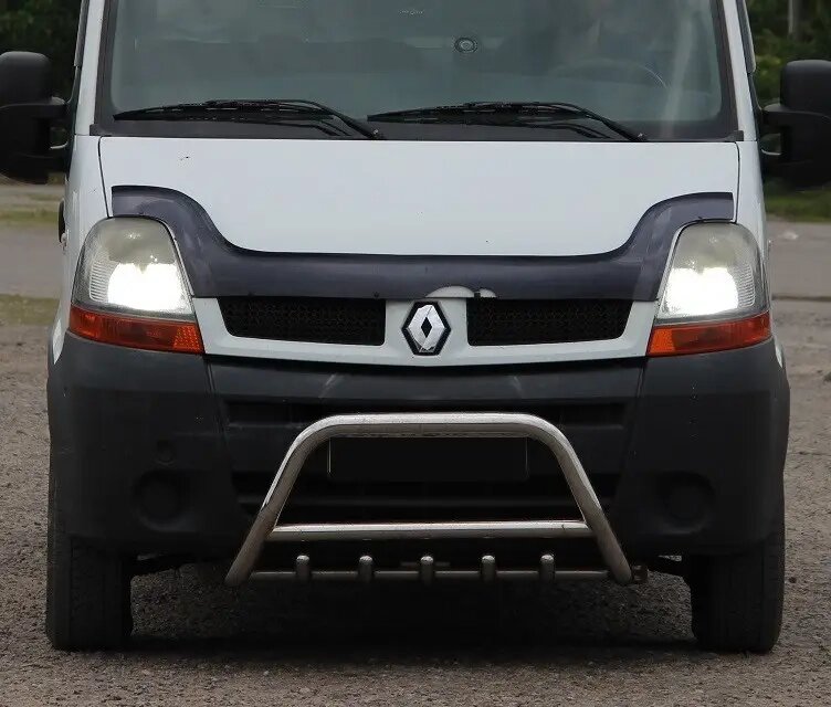 Захист переднього бампера - Кенгурятник з трубою і грилем Renault Master (98-10) від компанії AUTOAS - фото 1