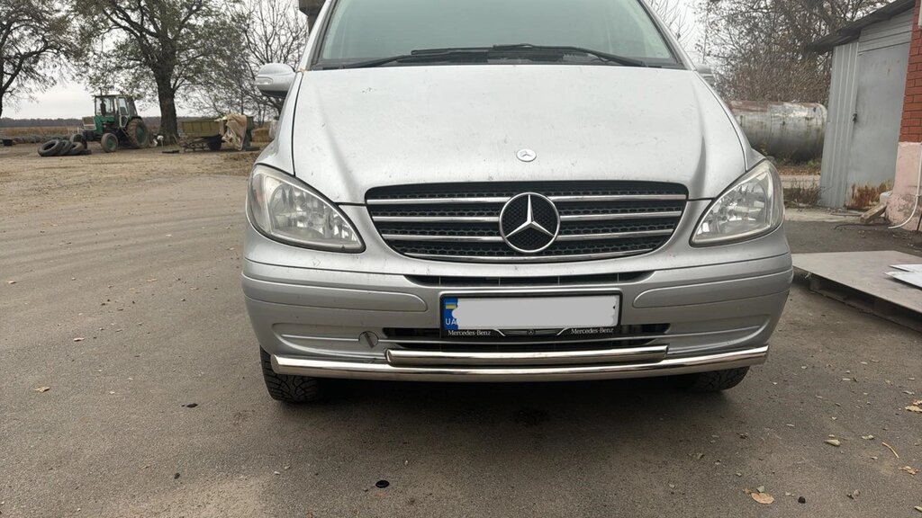 Захист переднього бампера (подвійна нержавіюча труба - подвійний ус) Mercedes-Benz Viano (03-10) від компанії AUTOAS - фото 1