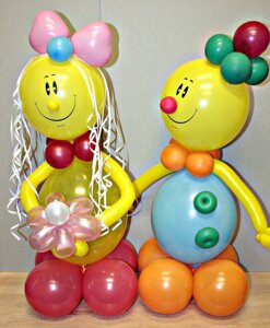 Композиція з повітряних кульок "Друзі"