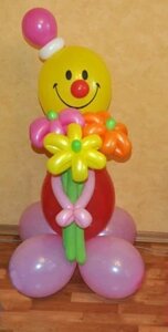 Композиція з повітряних кульок "Клоун з букетом"