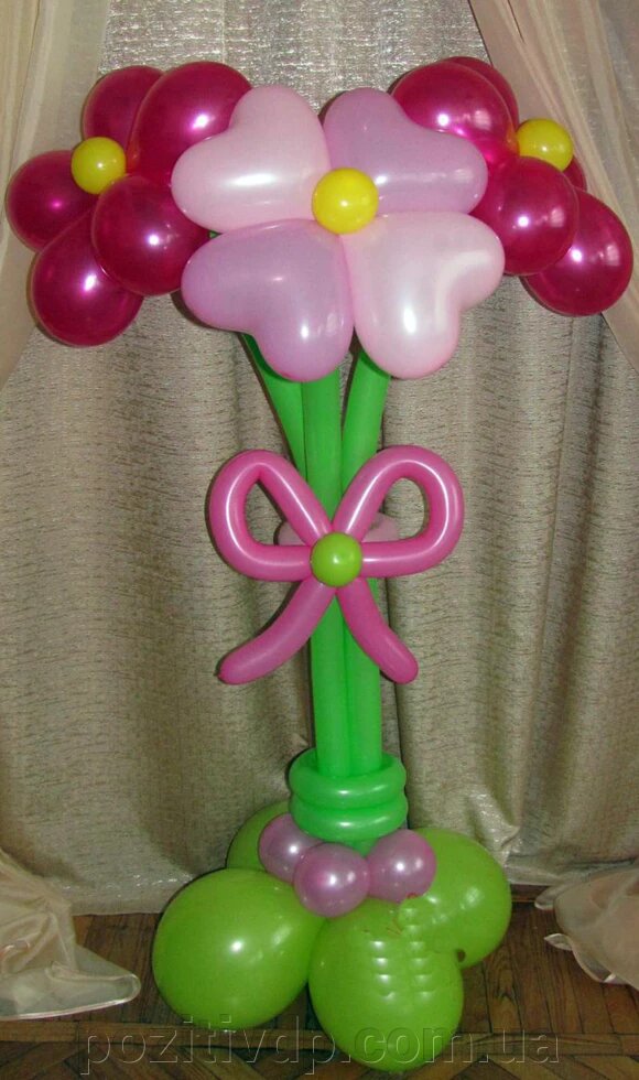 Композиція з повітряних кульок "Ваза з квітами 1" від компанії позитив - фото 1