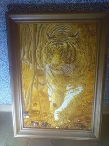 Ексклюзивна картина Тигр "з бурштину. Україна. Рівне