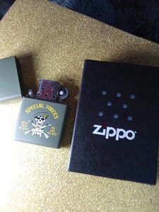 Оригінальна запальничка фірми Zippo "Лімітована колекція Special forces"Виробництво - США.