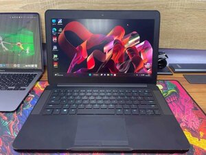 Ноутбук ігровий ноутбук razer blade 14 (FHD|i7-7700HQ|16GB|SSD 1tb|GTX1060 б/в