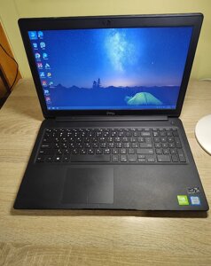 Ноутбук Dell 3500 - 15.6 FullHD/ i7 8565U/Nvidia MX 130 - 2 GB/8/240