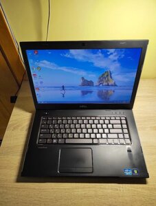 Ноутбук Dell Vostro 3550 - 15.6 HD/ i7 2640M/ Radeon 6630/8/256 Б/В