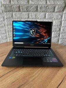 Ноутбук MSI cyborg 15 A12 VF 15,6" 144hz i7 12650H 16gb SSD 512gb RTX 4060 б/в