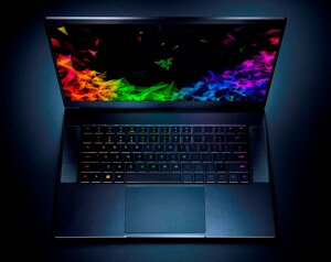 Ноутбук razer blade 15.6" FHD IPS 144hz i7 8750H 16gb SSD 512gb RTX 2070 maxq б/в