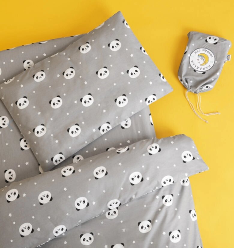Постільна білизна у ліжечко для немовлят Панда сіра від компанії IDEAL TEXTILE: махрові рушники, халати, постільна білизна - фото 1