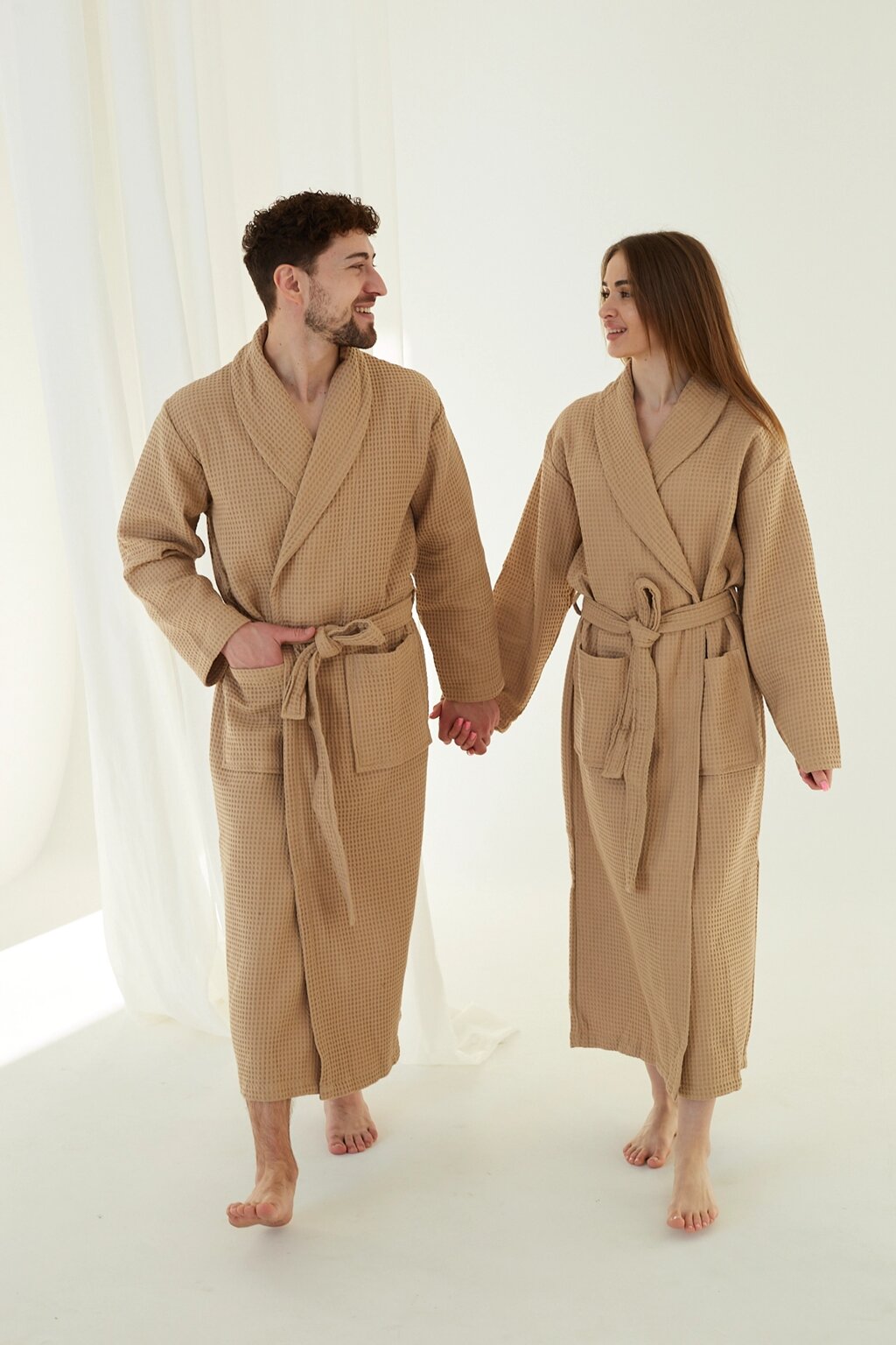 Вафельний халат жіночий XL бежевий 100% бавовна 320 г/м2 від компанії IDEAL TEXTILE: махрові рушники, халати, постільна білизна - фото 1