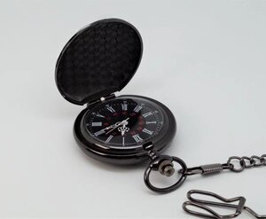 Годинники кишенькові на ланцюжку кварцові ( колір - чорний, гладкий / матовий ) арт. 03755