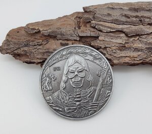 Монета сувенірна "Червоний жнець" колір — темне срібло арт. 03926