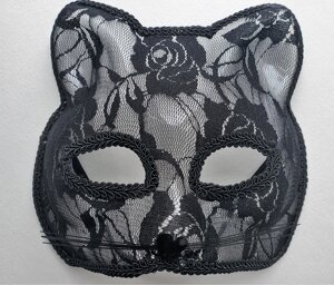 Тканинна маска "Кошечка" з чорної напівпрозорої тканини з візерунком