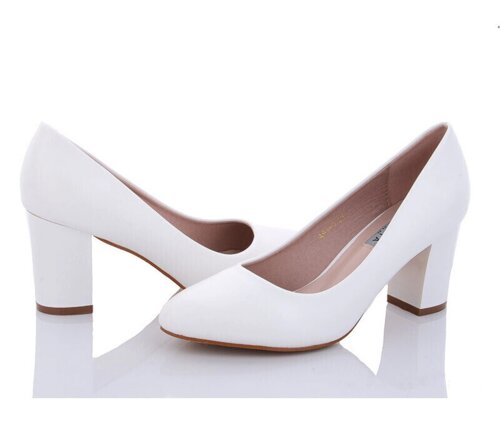 Туфлі жіночі Loretta A91-33/40 Білі 40 розмір
