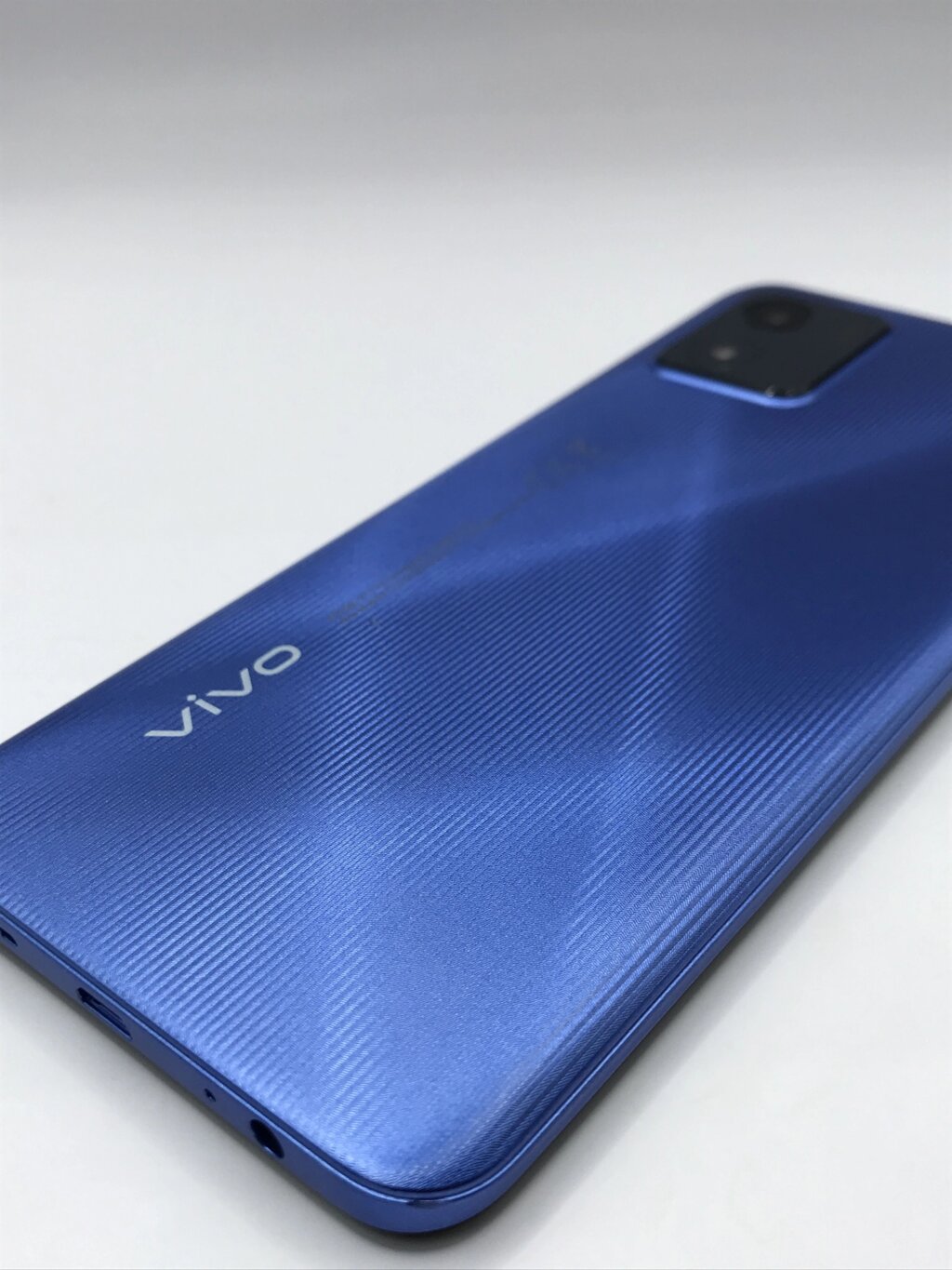 Смартфон VIVO Y01 2/32GB SAPPHIRE BLUE (8127478599) від компанії 4-K - фото 1