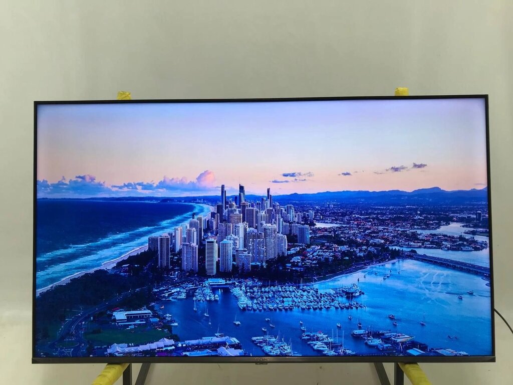 Телевізор 50 дюймів Hisense 50U7QF (QLED 4K Smart TV Bluetooth WiFi) від компанії 4-K - фото 1