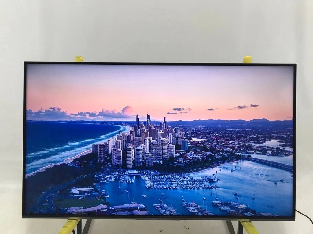 Телевізор 50 дюймів JVC LT-50VU8055 (Smart TV 4К Bluetooth HDR) від компанії 4-K - фото 1