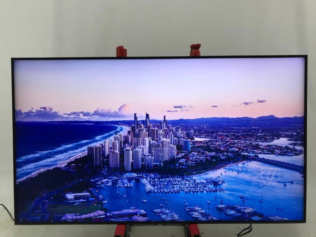 Телевізор 50 дюймів Samsung GQ50Q60T (4K Smart TV T2S2 WiFi Bluetooth) від компанії 4-K - фото 1