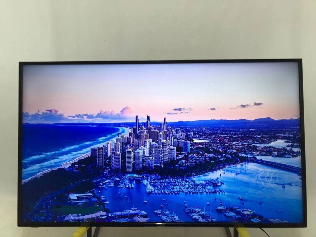 Телевізор 58 дюймів Telefunken XU58K521 ( 4K Smart TV HDR WiFi ) від компанії 4-K - фото 1