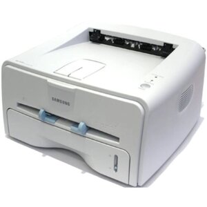 Принтер Samsung ML-1520P / Лазерний монохромний друк / 600 X 600 DPI / A4 / 14 P / Min / USB 2.0