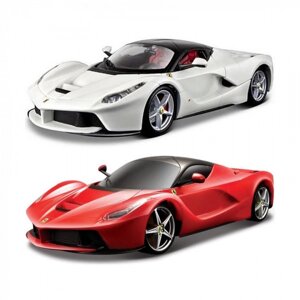 Колекційна машинка 1:24 Bburago Laferrari (асорті червоний, білий, 1:24) (18-26001)