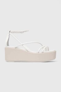 Шкіряні сандалі Calvin Klein WEDGE SANDAL 30 LTH жіночі колір білий на платформі HW0HW01949