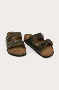 Шкіряні шльопанці Birkenstock Arizona чоловічі колір зелений