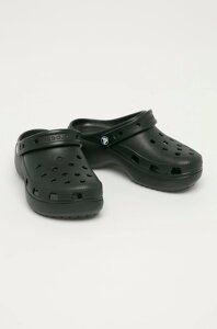 Шльопанці Crocs Classic Platform Clog жіночі колір чорний 206750