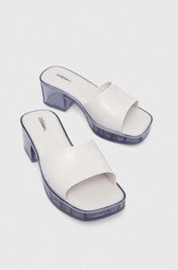 Шльопанці Melissa MELISSA SHAPE AD жіночі колір білий каблук блок M. 32955.52063