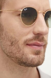 Сонцезахисні окуляри Ray-Ban ROUND METAL чоловічі колір золотий 0RB3447