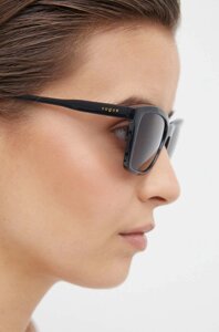 Сонцезахисні окуляри VOGUE жіночі колір чорний 0VO5551S