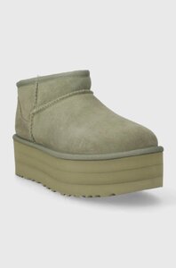 Замшеві чоботи UGG Classic Ultra Mini Platform колір зелений 1135092