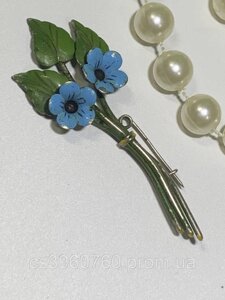 Урожайна брошка «Квіти» незабудки, емаль, 1970–1980-ті рр. Н2257