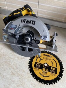 Дискова пила акумуляторна Dewalt DCS573