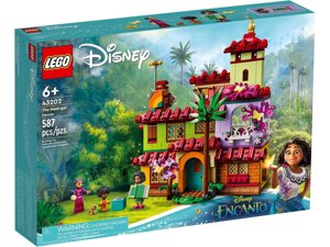 Конструктор LEGO Disney Princess Дім сім&x27,ї Мадригал (43202)