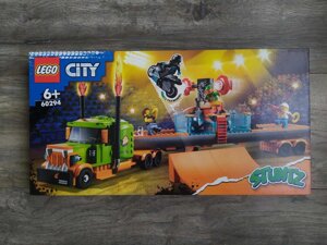 Lego (Лего) City 60294 Каскадерська вантажівка
