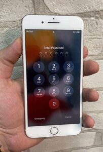 Мобільний телефон iPhone 7 Plus iCloud Lock під ремонт або на запчастини
