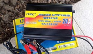 Зарядний пристрій для автомобіля 12v Battery Charger 10A 20A 30amp