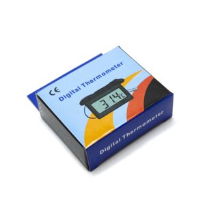 Термометр з виносним датчиком, цифровий