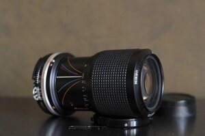Об'єктив Nikon Zoom-Nikkor 35-105 f3.5-4.5 на canon sony fujifilm
