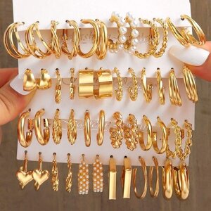24 Пари сережок у комплекті, у золотому кольорі сережки зі штучними перлами